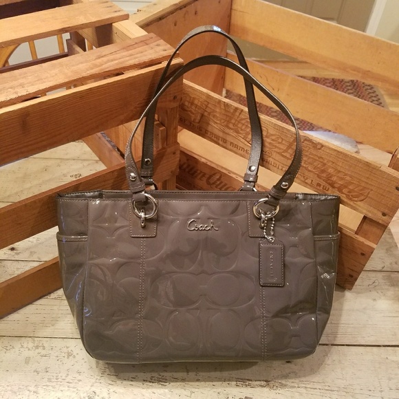 Coach Handbags - COACH Gray Patent Leather Embossed Purse
